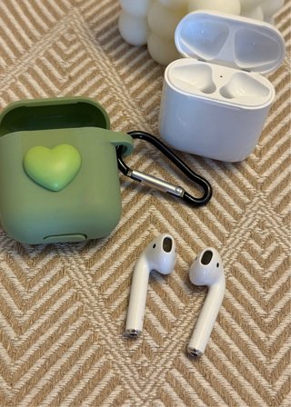 Airpods 2ª Generación + Funda