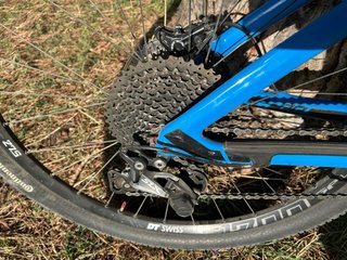 Bicicleta de carbono Felt azul 27,5 como nuevo