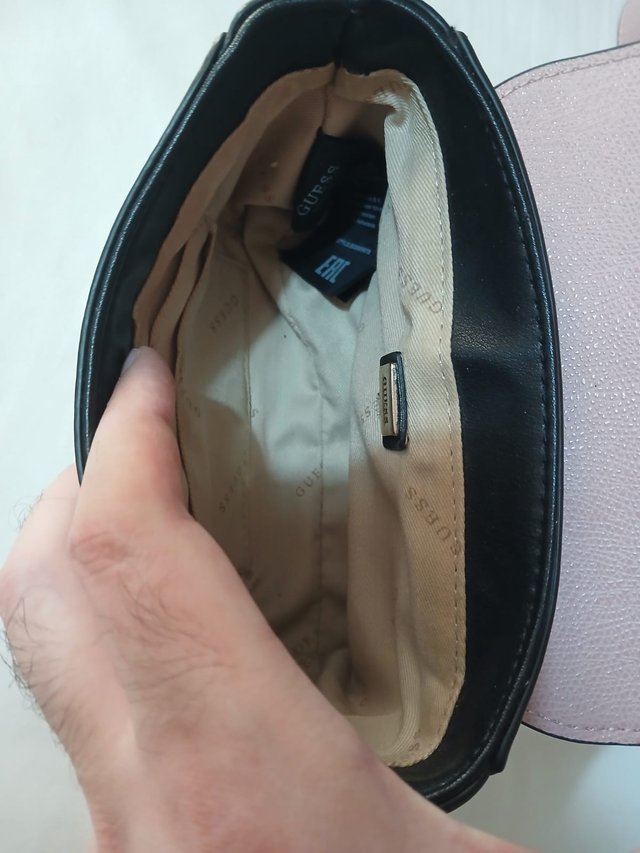 Bolso GUESS + regalo