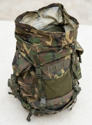 Mochila Altus Militar 100L Camuflaje