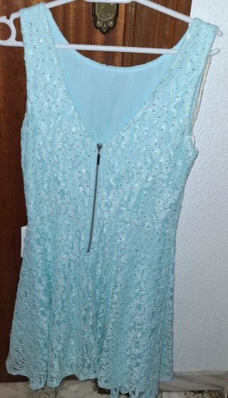 Vestido fiesta lentejuelas azul claro