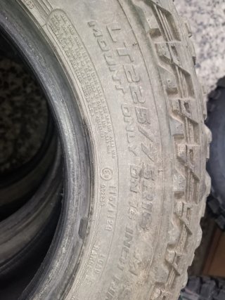4 Neumáticos Cooper Discoverer ST Max 225/75R16