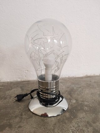 Lampada da tavolo design lampadina
