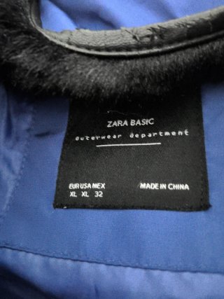 Cazadora impermeable mujer azul