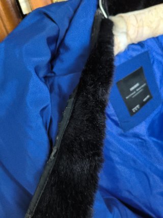 Cazadora impermeable mujer azul