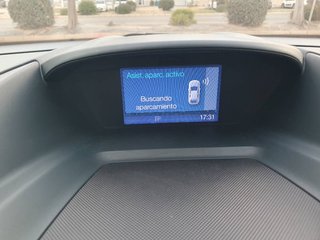 FORD C-Max 1.0 EcoBoost 125 Auto Start-St. Titanium