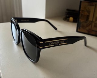 Gafas de sol DIOR Signature S7F.