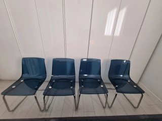 4 Sillas IKEA Tobias Azul Transparente