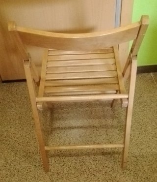 Silla de madera plegable