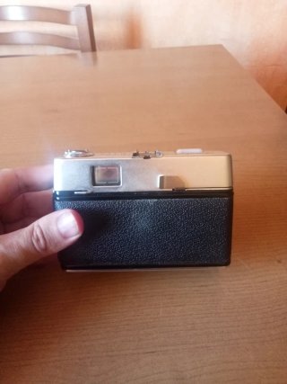 Cámara Analógica Voigtländer Color-Lanthar