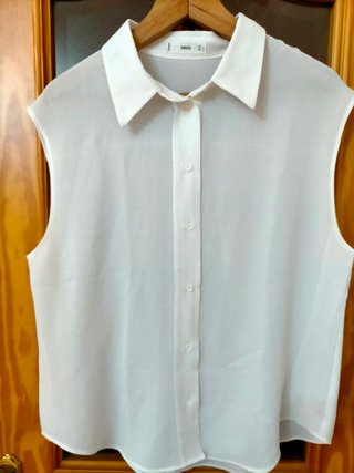 Blusa sin mangas MNG blanca talla L