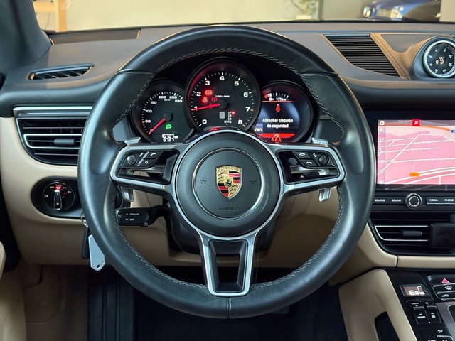 Porsche Macan Macan