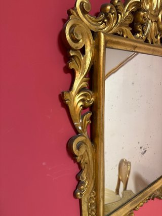 Lote Recibidor: Espejo, Consola y 2 Sillas Doradas