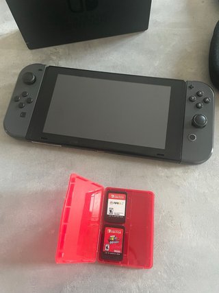 Nintendo Switch Gris + Dock + Funda
