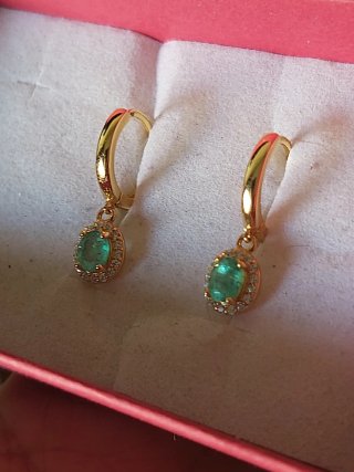 Pendientes Aro Esmeralda y Circonitas