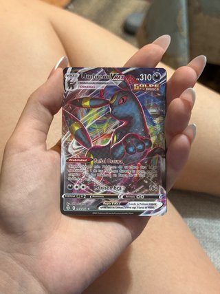 Cartas Pokémon VMAX, V y VMAX