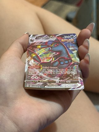 Cartas Pokémon VMAX, V y VMAX