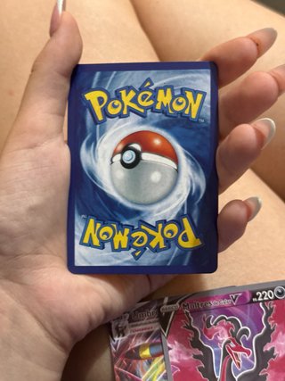 Cartas Pokémon VMAX, V y VMAX
