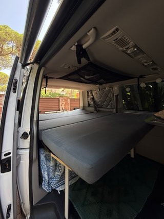 Mueble cama camper T6- estructura madera y colchón