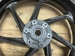 Llanta Delantera Carbono BMW M1000RR