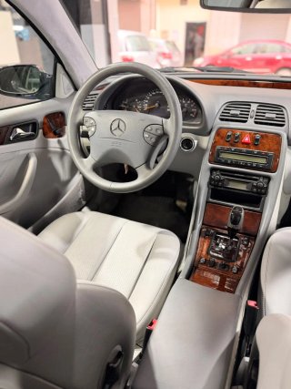 Mercedes-Benz  CLK 320 Elegance