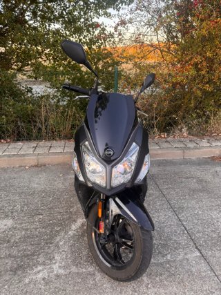 SYM Jet 14 50cc Euro 5 (2022) Negra