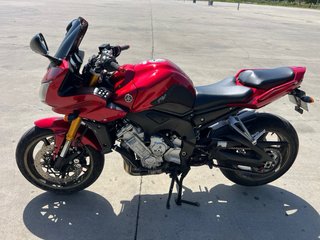 Yamaha FZ1S 2011 Roja