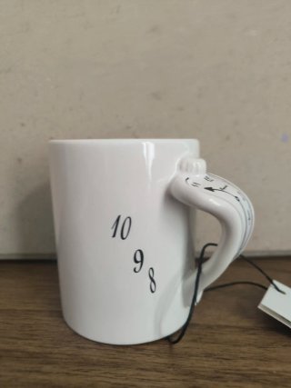 Taza Dalí Reloj Derritiéndose