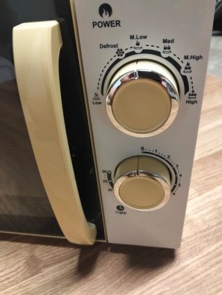 Microondas Orbegozo con Grill
