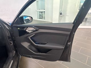 Audi A1 Sportback Adrenalin 30 TFSI 85kW S tron