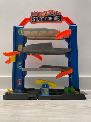 Garage Hot Wheels Stunt Garage