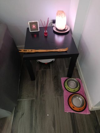 Mesa auxiliar negra