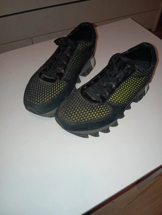 Zapatillas Doltse Negras y Verdes