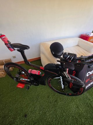 Cervelo P5X Triathlon Bike - Nunca se a usado.