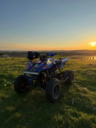 Suzuki LTZ 400