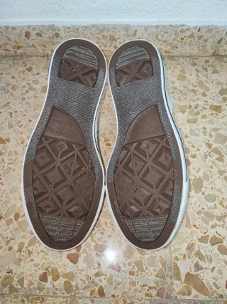 Converse Chuck Taylor Blancas Talla 41