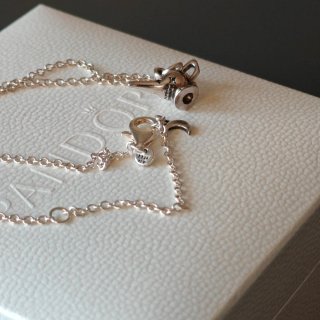 Collar Pandora Lámpara Mágica