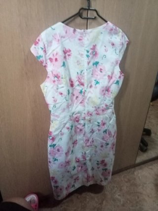 Vestido floral talla 44