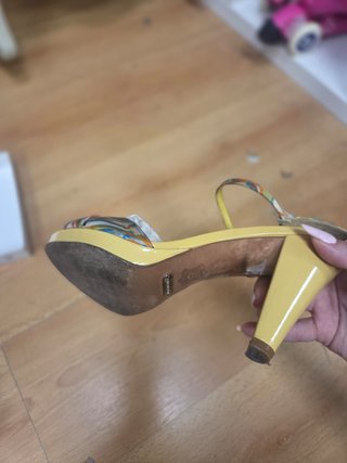 Sandalias Balenciaga tacón alto multicolor