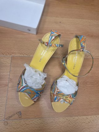 Sandalias Balenciaga tacón alto multicolor