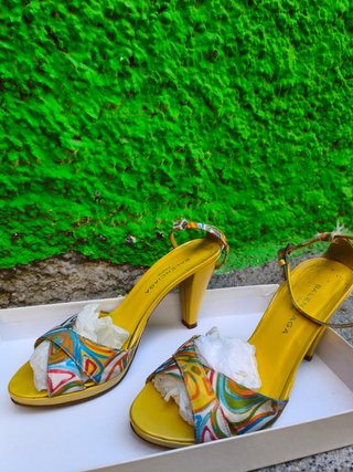 Sandalias Balenciaga tacón alto multicolor
