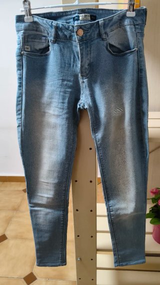 Pantalón vaquero Pull&Bear Talla S/36