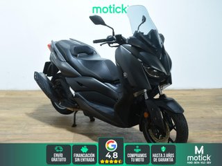 YAMAHA XMAX 125