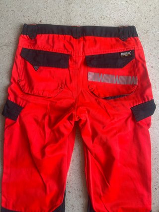 Pantalón de trabajo naranja y negro