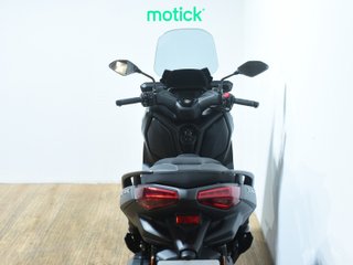 YAMAHA XMAX 125