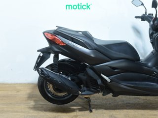 YAMAHA XMAX 125