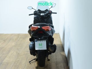 YAMAHA XMAX 125