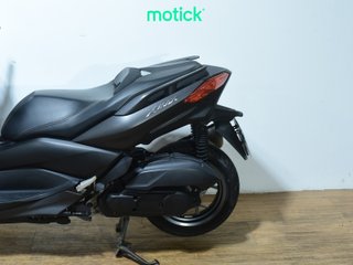 YAMAHA XMAX 125