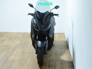 YAMAHA XMAX 125