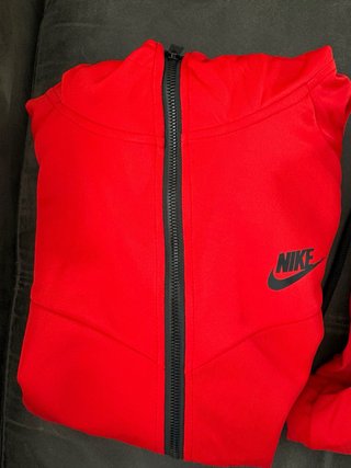 Conjunto Nike Tech Rojo